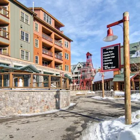 Premier 2 Bedroom Mountain Condo In River Run Village With Expansive Mountain Views And Walking Distance To Ski Slopes